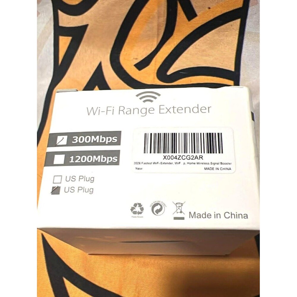 WiFi Repeater - 300Mbps • 2.4GHz Signal Booster • WPS • US Plug